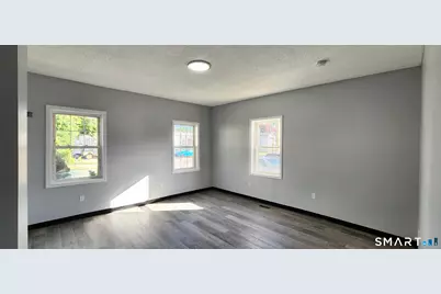 24 Meadow Street #1st Fl. South, Wallingford, CT 06492 - Photo 9