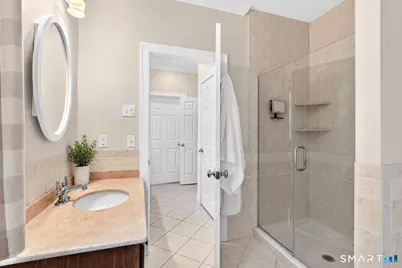 7 Avery Way, Simsbury, CT 06070 - Photo 23