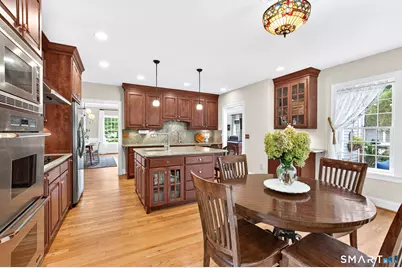 7 Avery Way, Simsbury, CT 06070 - Photo 15