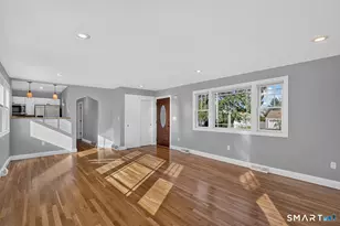 135 York St, Stratford, CT 06615 - Photo 5