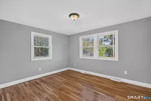 135 York St, Stratford, CT 06615 - Photo 11