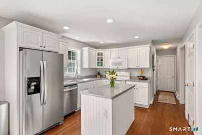 633 May Street, Naugatuck, CT 06770 - Photo 15