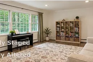 7 Richmond Hill Rd, Weston, CT 06883 - Photo 5