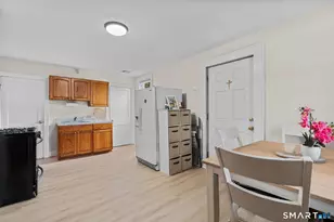 73 Alvord Ln, Stamford, CT 06902 - Photo 31