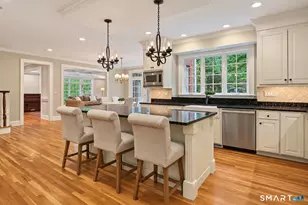 14 Pembroke Dr, Avon, CT 06001 - Photo 9