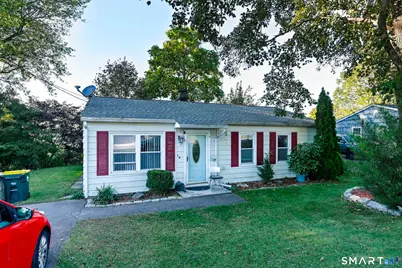 15 Belleview Terrace, Ansonia, CT 06401 - Photo 5