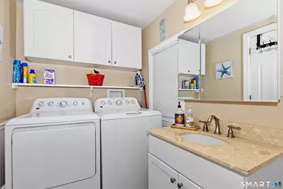 29 Prospect Avenue, East Lyme, CT 06357 - Photo 9