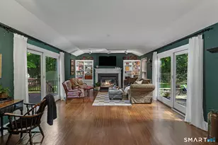 263 Putting Green Rd, Fairfield, CT 06825 - Photo 13