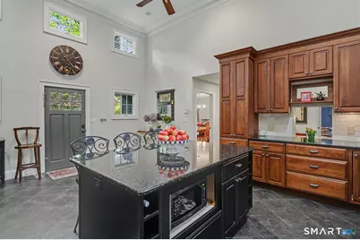 263 Putting Green Road, Fairfield, CT 06825 - Photo 7