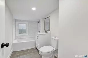 29 Meetinghouse Ln, Milford, CT 06460 - Photo 27