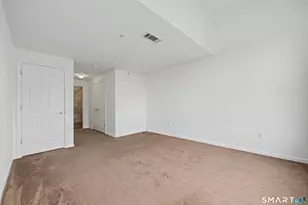 25 Adams Ave, Stamford, CT 06902 - Photo 15