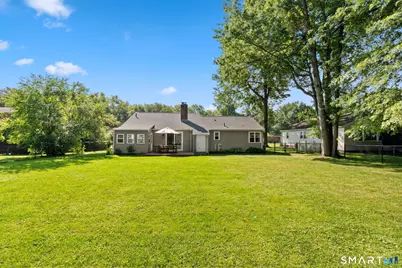 148 Brewster Road, West Hartford, CT 06117 - Photo 29