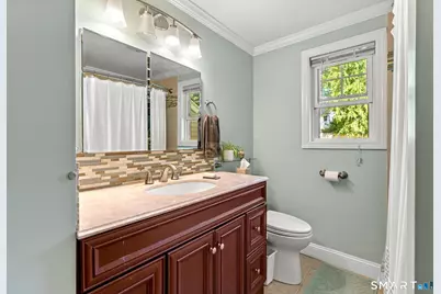 148 Brewster Road, West Hartford, CT 06117 - Photo 25