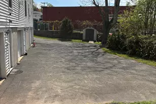 227 E Main St, Middletown, CT 06457 - Photo 3