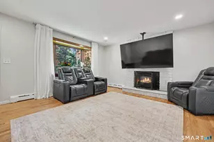115 North St, Trumbull, CT 06611 - Photo 11