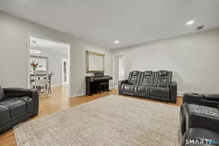 115 North St, Trumbull, CT 06611 - Photo 13