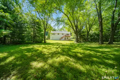 8 Wills Road, Newtown, CT 06470 - Photo 3