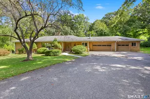 25 Juniper Rd, Middlebury, CT 06762 - Photo 1