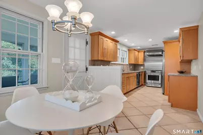 1085 Dunbar Hill Road, Hamden, CT 06514 - Photo 11