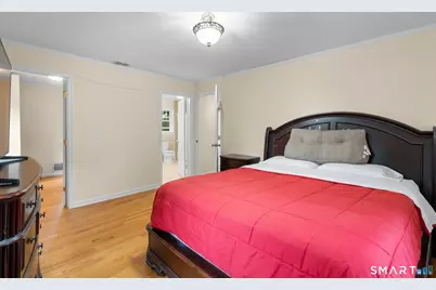 360 Westford Drive, Fairfield, CT 06890 - Photo 17