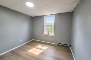 67 Burton St, Waterbury, CT 06704 - Photo 3