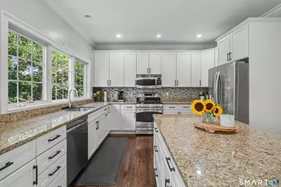 218 Stonehouse Road, Trumbull, CT 06611 - Photo 11