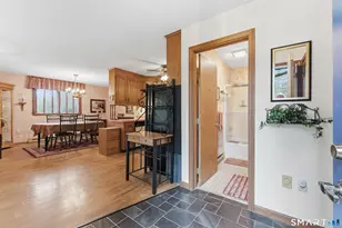 97 W Main St, East Lyme, CT 06357 - Photo 23