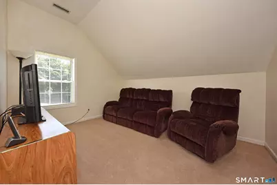 75 Laurel Street, East Haven, CT 06512 - Photo 13