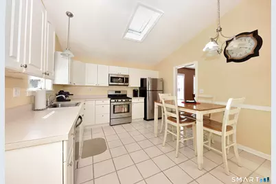 75 Laurel Street, East Haven, CT 06512 - Photo 5