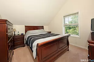 75 Laurel St, East Haven, CT 06512 - Photo 11