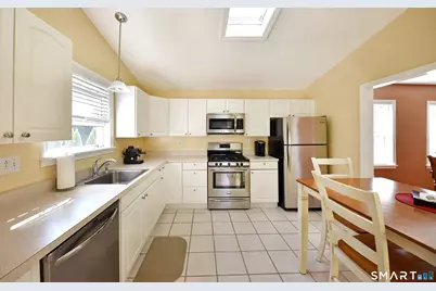 75 Laurel Street, East Haven, CT 06512 - Photo 3