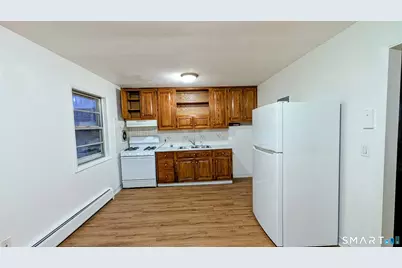 14 Fairview Drive #4, Danbury, CT 06810 - Photo 3