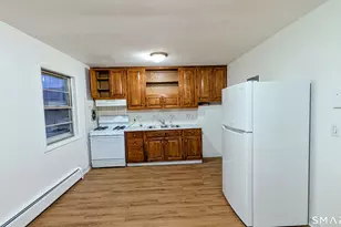 14 Fairview Dr, Danbury, CT 06810 - Photo 3