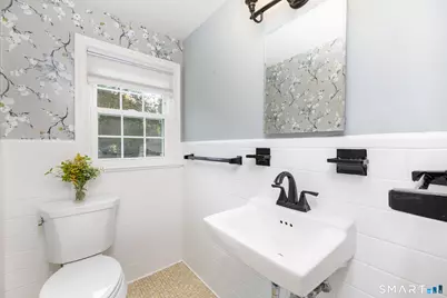 110 Richmond Lane, West Hartford, CT 06117 - Photo 13