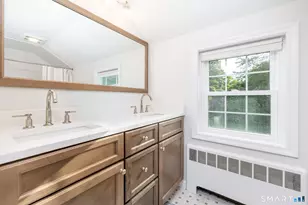 110 Richmond Ln, West Hartford, CT 06117 - Photo 19