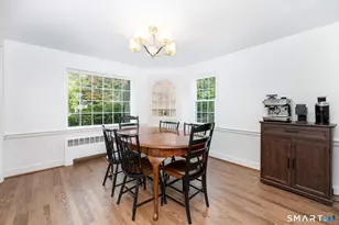 110 Richmond Ln, West Hartford, CT 06117 - Photo 9
