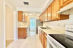 83 Highland Rd, Stamford, CT 06902 - Photo 13