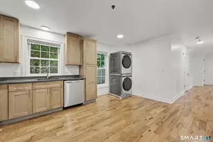 863-865 Brewster St, Bridgeport, CT 06605 - Photo 5