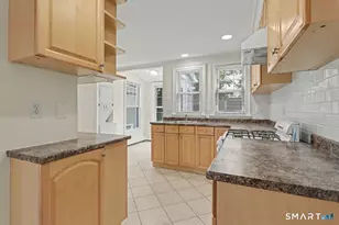 76-78 Suburban Ave, Bridgeport, CT 06604 - Photo 17