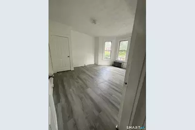 121 Babcock Street #2nd FLOOR, Hartford, CT 06106 - Photo 7
