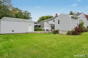 1991 Old Town Rd, Bridgeport, CT 06606 - Photo 5