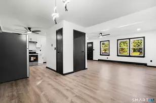 571 Garden St, Hartford, CT 06112 - Photo 5
