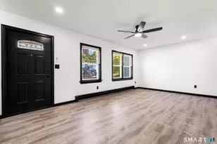 571 Garden St, Hartford, CT 06112 - Photo 7