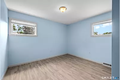 24 Carpenter Street, Norwich, CT 06360 - Photo 23