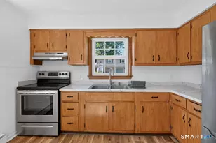 83 Catherine St, East Haven, CT 06512 - Photo 9