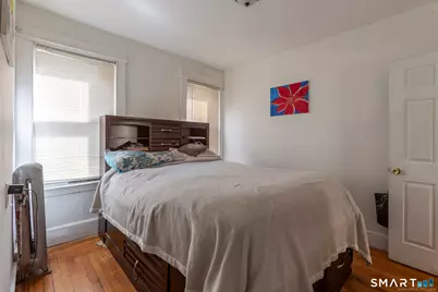 55 Connecticut Avenue, New London, CT 06320 - Photo 17