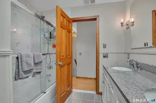 105 Highland Ave, Wallingford, CT 06492 - Photo 19