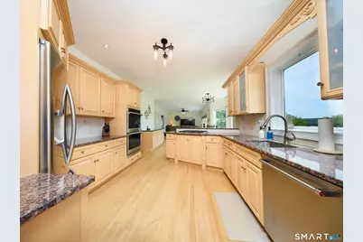 4 Nature Lane, Shelton, CT 06484 - Photo 15