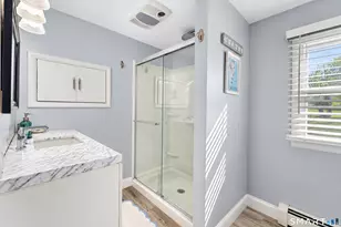 686 Groton Long Point Rd, Groton, CT 06340 - Photo 23