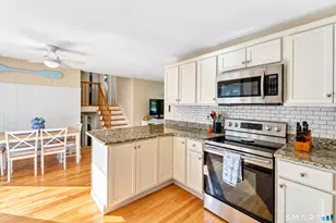 686 Groton Long Point Rd, Groton, CT 06340 - Photo 13